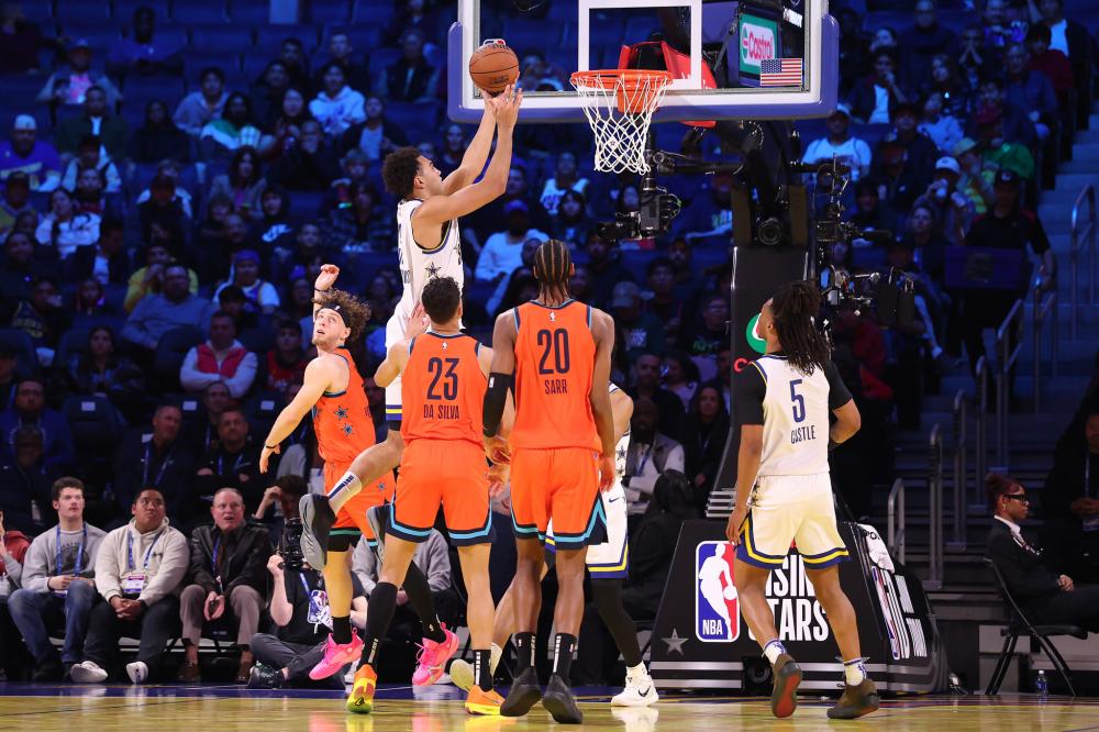 体育赛事中 体育赛事中